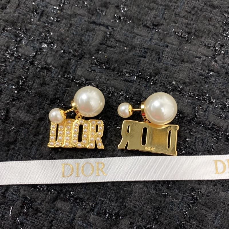 Unclassified Brand Earrings